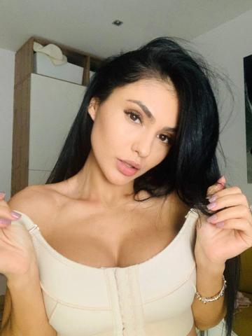 Проститутка Элина, 23 года, г. Санкт-Петербург